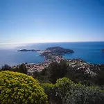 Jean Cap Ferrat Grand Avec Terrasse *